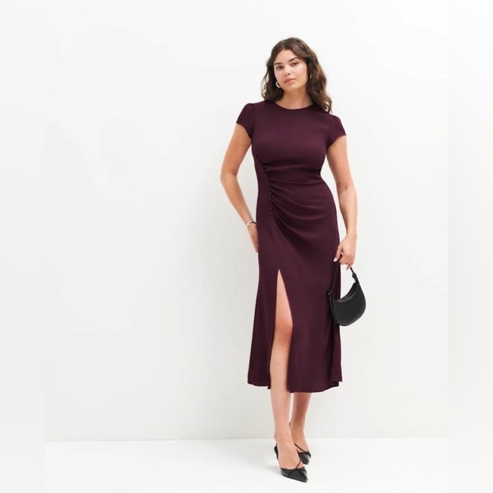 NWT Reformation Fraiser Dress‎ in Prune, size 20